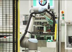 顯揚(yáng)科技亮相央視直播間