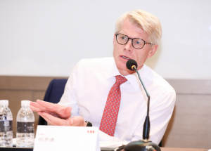 顯揚科技亮相央視直播間