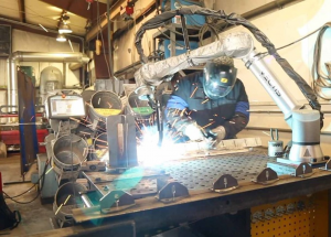 顯揚(yáng)科技亮相央視直播間